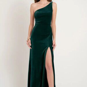 Jenny Yoo Cybill One-Shoulder Side-Slit Stretch Velvet Gown in Emerald